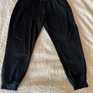 Woolx Lola Women's Black Jogger Pants